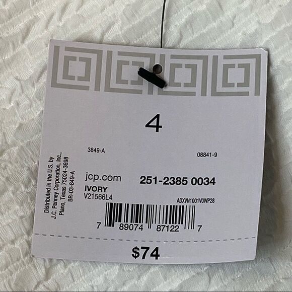 Liz Claiborne NWT ivory bell sleeve dress size 4 - Picture 12 of 16